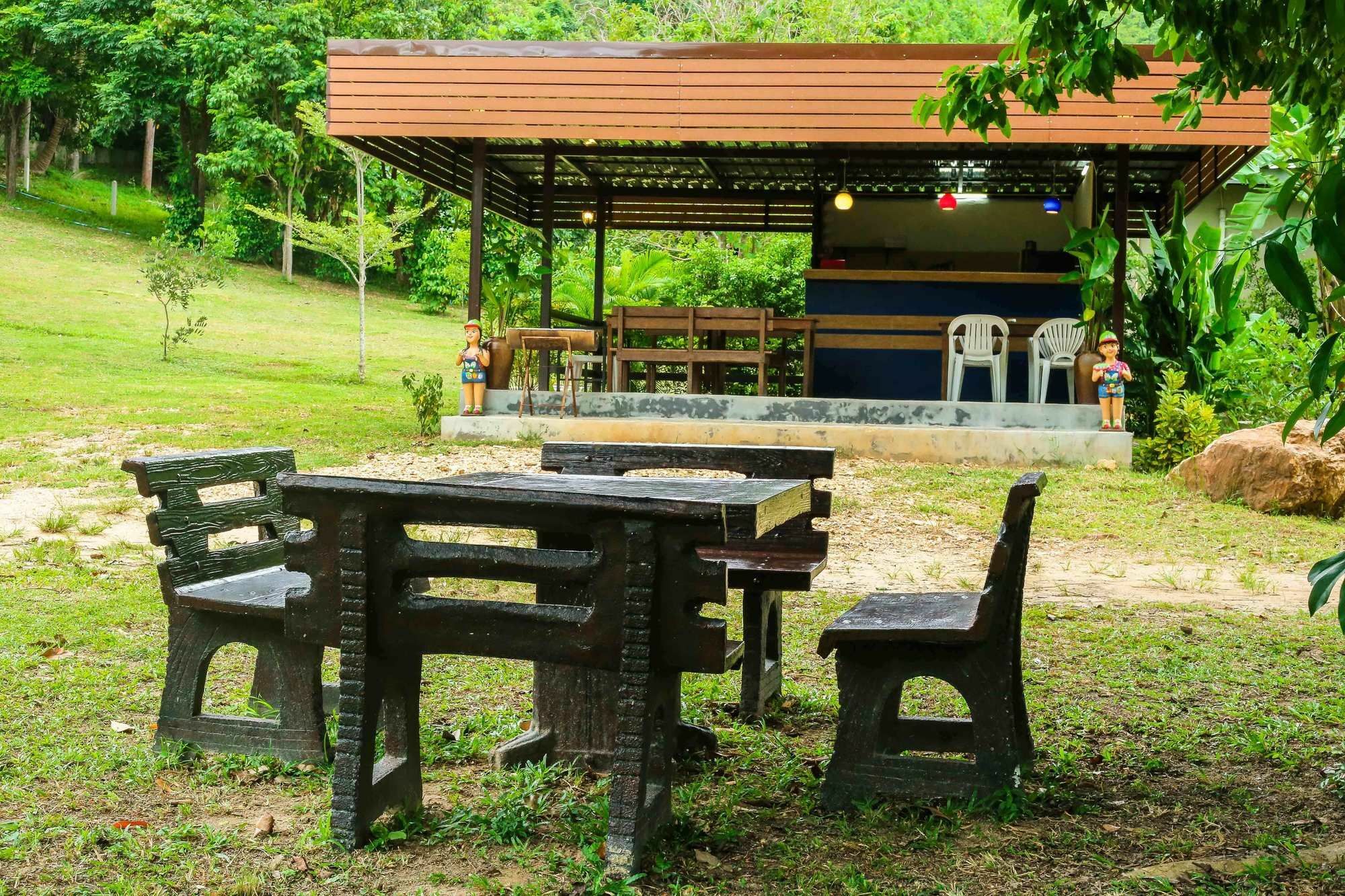 Hotel Bang Po Hut Ban Bang Po Exterior foto